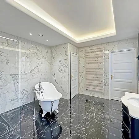 Luxury Elisabeth Otel