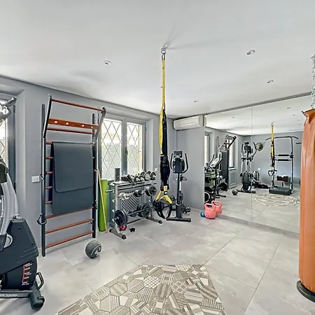 Luxury Elisabeth Villa